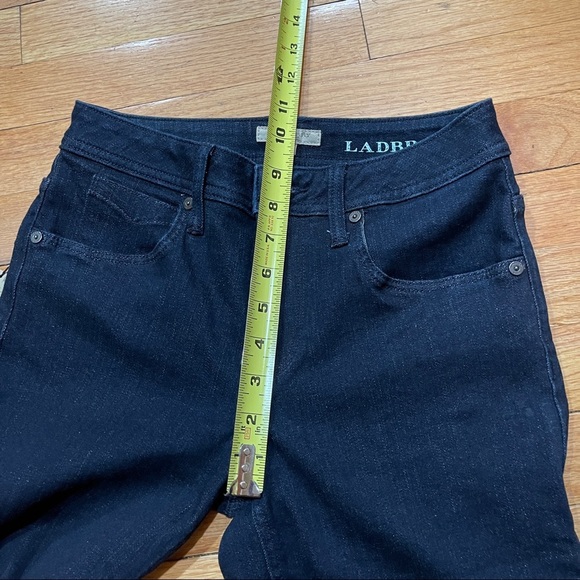 Burberry Brit Ladbroke Womens Straight Jeans Size 26 Tall 37” Dark Indigo NWT - Picture 8 of 15